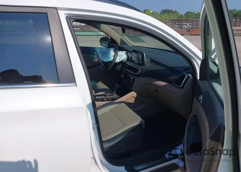 2019 Hyundai Tucson Ultimate z USA, uszkodzony, nr VIN KM8J3CAL3KU018229